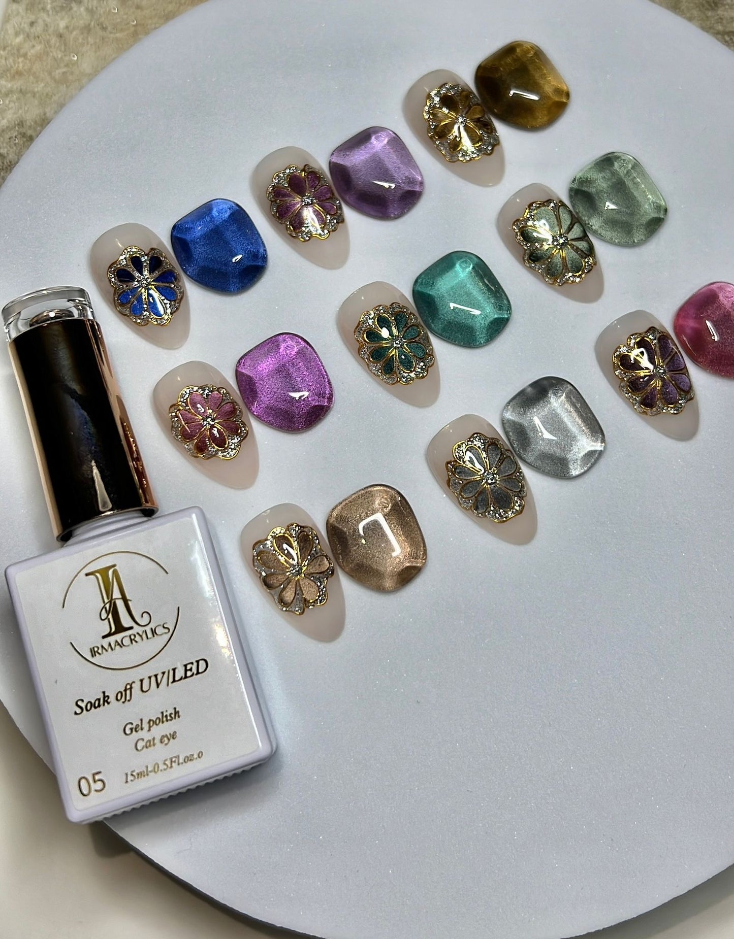 Vintage Collection Cat Eye Nail Polish