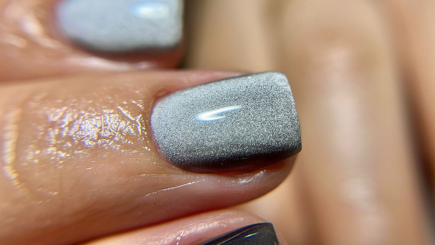 Vintage Collection Cat Eye Nail Polish