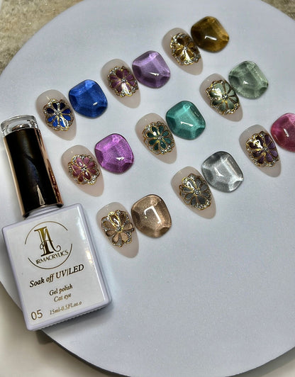 Vintage Collection Cat Eye Nail Polish